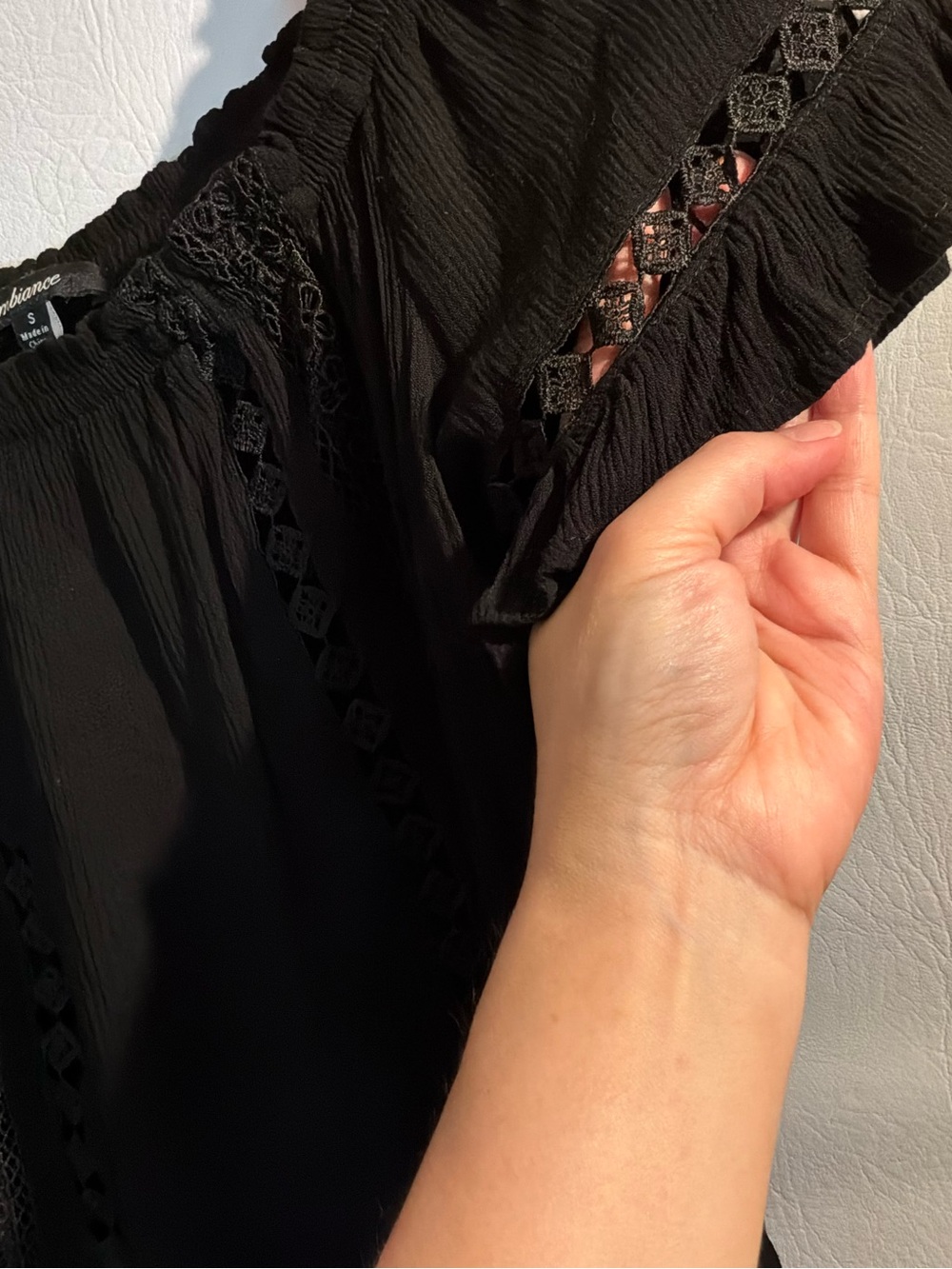 🌙✨ Ambiance Black Off-Shoulder Lace-Trim Peasant Top - Picture 5 of 11